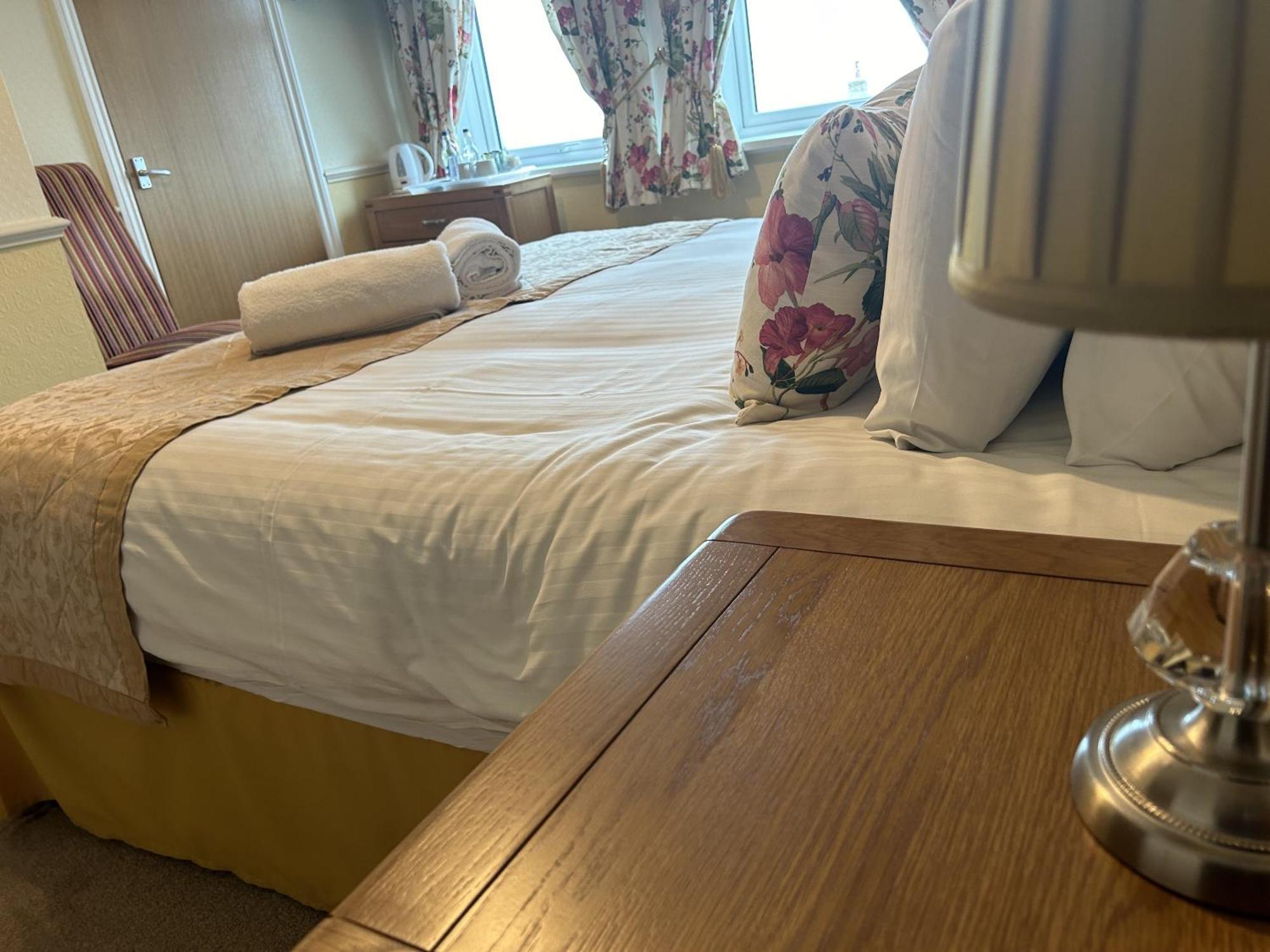 Harbour Lights Guesthouse Free Breakfast Weymouth Ngoại thất bức ảnh