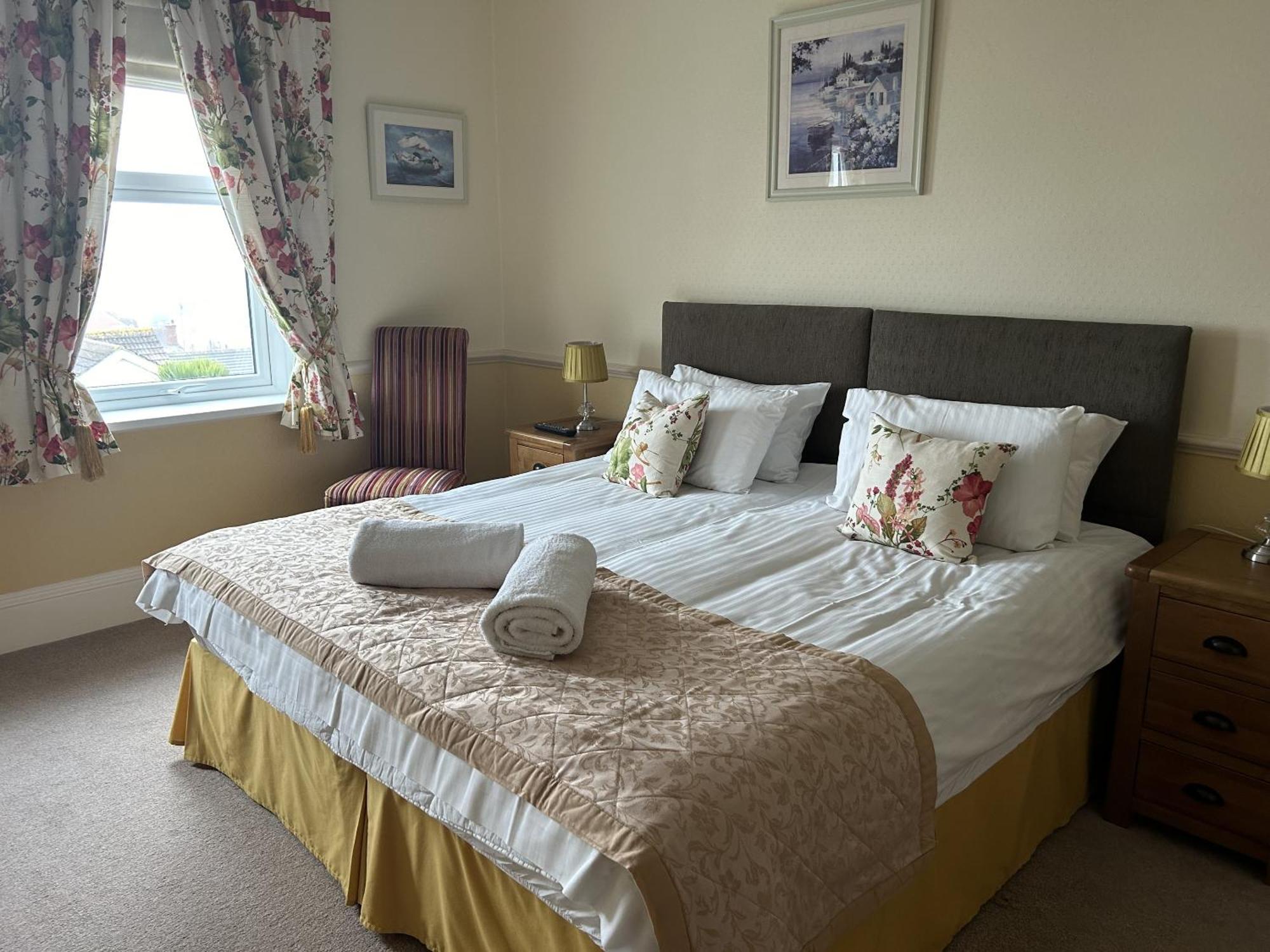 Harbour Lights Guesthouse Free Breakfast Weymouth Ngoại thất bức ảnh